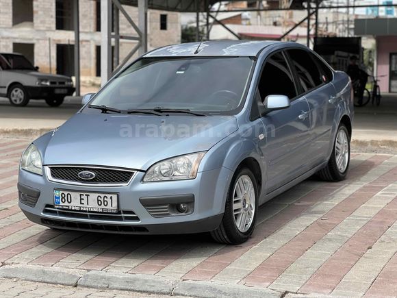 Sahibinden Ford Focus 1.6 Ghia 2005 Model 