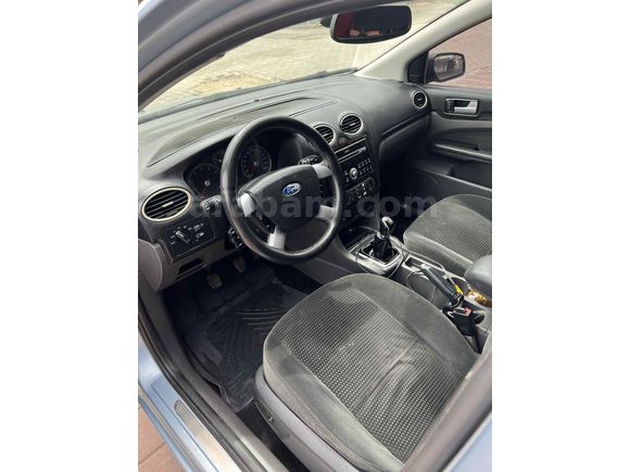 Sahibinden Ford Focus 1.6 Ghia 2005 Model 