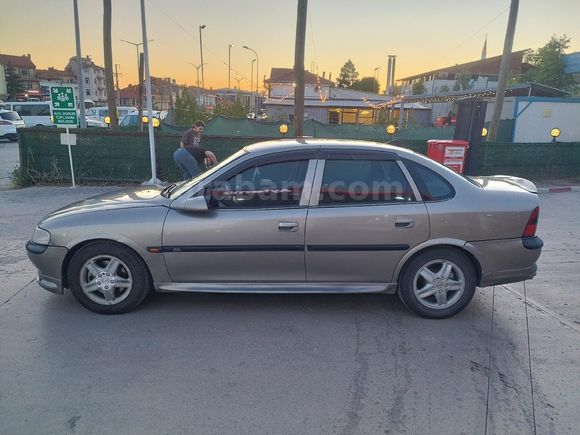 Sahibinden Opel Vectra 2.0 CD 1997 Model