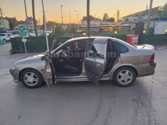Sahibinden Opel Vectra 2.0 CD 1997 Model