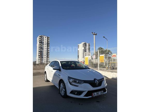 Sahibinden Renault Megane 1.5 Blue DCI Touch 2020 Model 