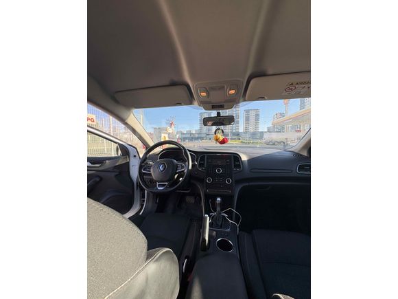 Sahibinden Renault Megane 1.5 Blue DCI Touch 2020 Model 