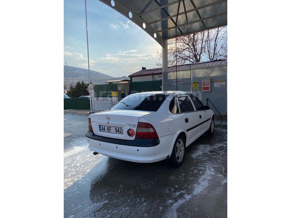 Çok acil Opel Vectra 2.0 GLS 1999 Model