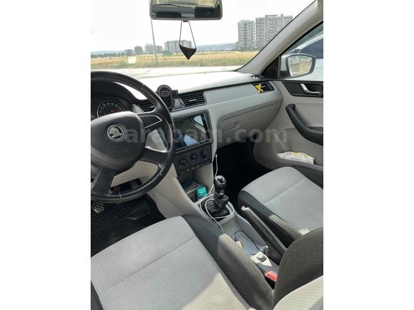 Sahibinden Skoda Rapid 1.2 Ambition 2013 Model İstanbul