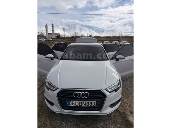 Audi A3 Sedan 35 TFSI Model Afyon