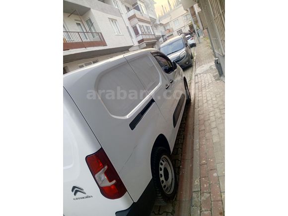 Sahibinden Citroen Berlingo 1.5 BlueHDI 2022 Model
