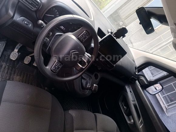 Sahibinden Citroen Berlingo 1.5 BlueHDI 2022 Model