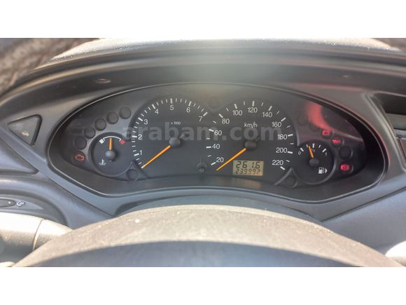Sahibinden Ford Focus 1.6 Comfort 2005 Model 