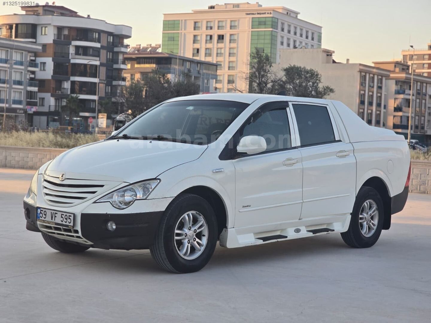 Galeriden KGM SsangYong Actyon Sports 2.0 SXDI 4x2 2011 Model İzmir 144.000 km Beyaz 3