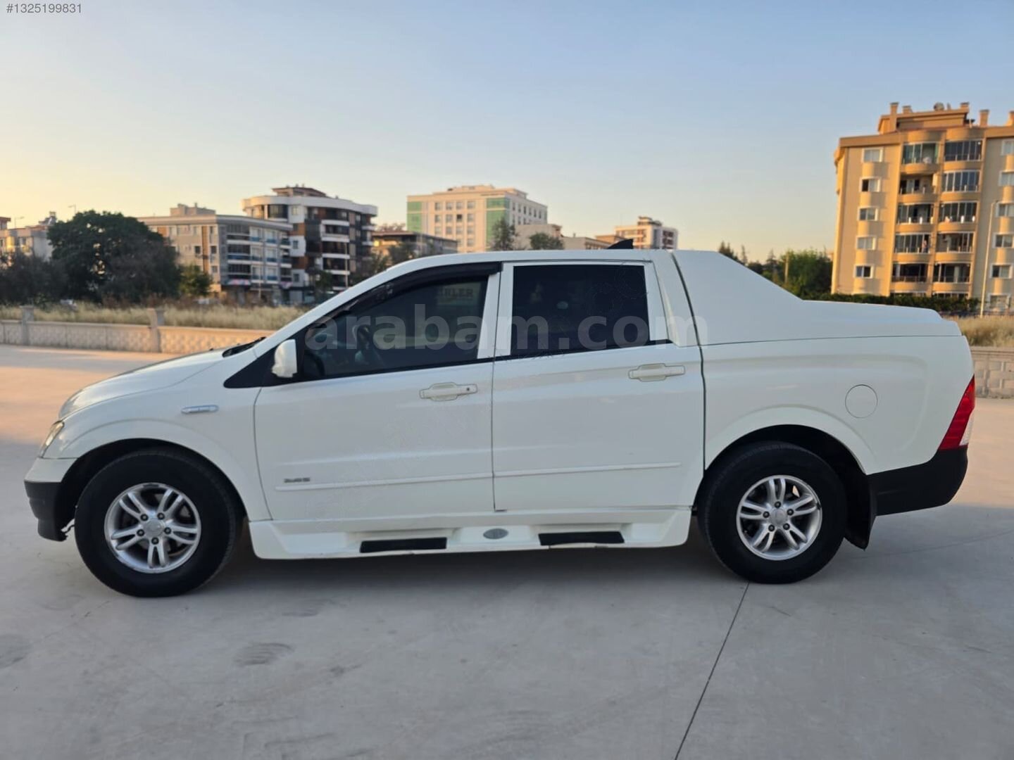 Galeriden KGM SsangYong Actyon Sports 2.0 SXDI 4x2 2011 Model İzmir 144.000 km Beyaz 4