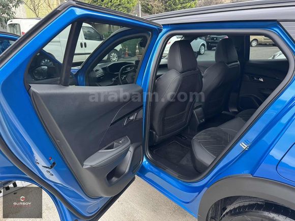 2023 e-2008 GT MAKYAJLI + ELKTRKLI KLTK+ISITMA+ BOYASIZ+44.000KM