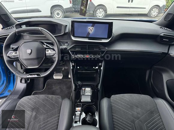 2023 e-2008 GT MAKYAJLI + ELKTRKLI KLTK+ISITMA+ BOYASIZ+44.000KM