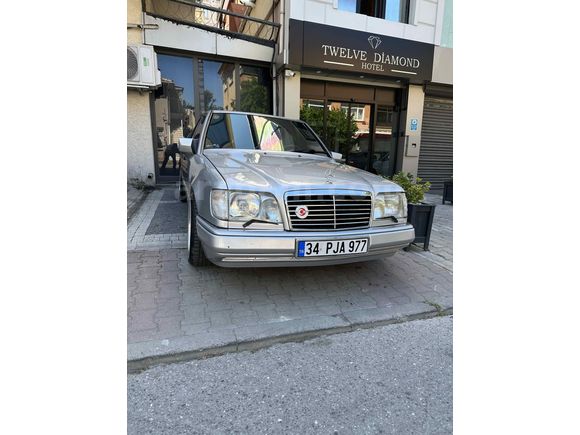 Sahibinden Mercedes - Benz 200 E 1995 Model 