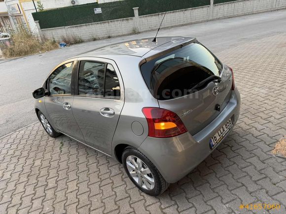 US CAR'dan TERTEMİZ / BAKIMLI /YARİS TERRA.!