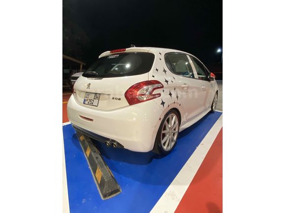 Sahibinden Peugeot 208 1.4 HDi Access 2013 Model 