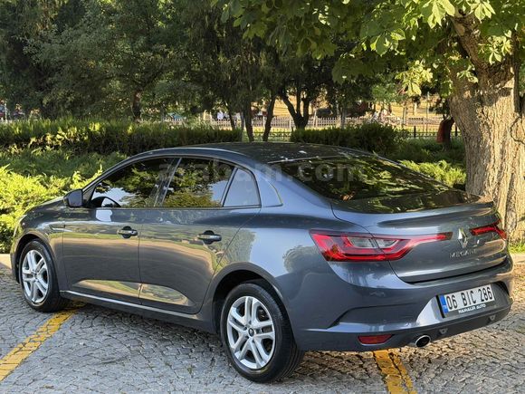 Galeriden Renault Megane 1.6 Joy 2018 Model Ankara