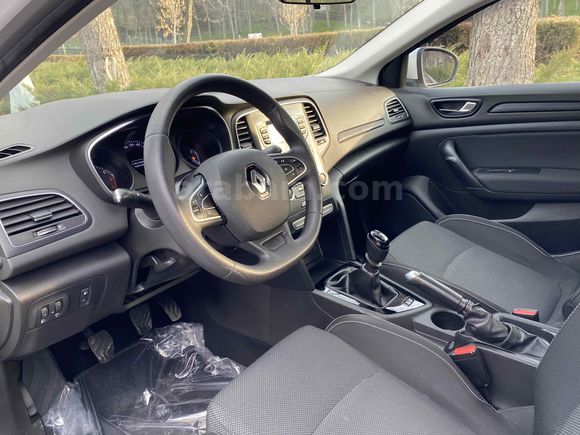 Galeriden Renault Megane 1.6 Joy 2018 Model Ankara