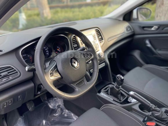 Galeriden Renault Megane 1.6 Joy 2018 Model Ankara