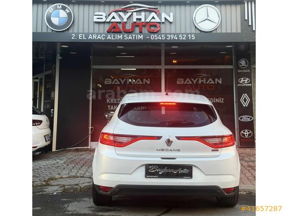 (UYGUN FİYAT)Hatasız boyasız tramersiz 2016 megan