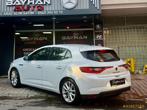 (UYGUN FİYAT)Hatasız boyasız tramersiz 2016 megan