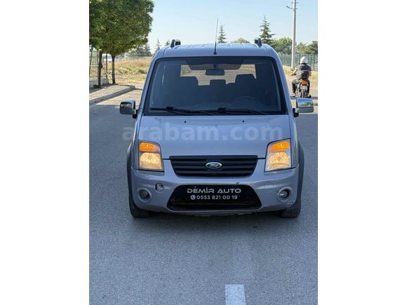 FORD CORNECT 90 LİK AİLE ARACI PIRILPIRIL