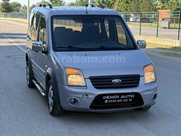 FORD CORNECT 90 LİK AİLE ARACI PIRILPIRIL
