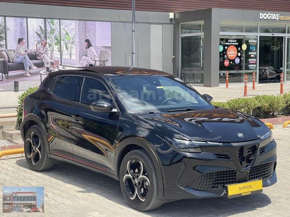 ALFİN ALFA ROMEO 2025 JUNİOR 1.2MHEV SPECİALEPLUS-BOYASIZ-SUNROF