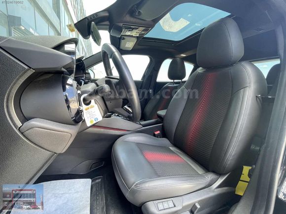 ALFİN ALFA ROMEO 2025 JUNİOR 1.2MHEV SPECİALEPLUS-BOYASIZ-SUNROF