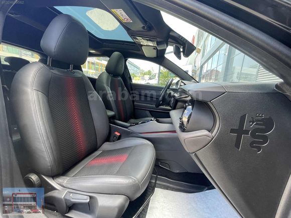 ALFİN ALFA ROMEO 2025 JUNİOR 1.2MHEV SPECİALEPLUS-BOYASIZ-SUNROF