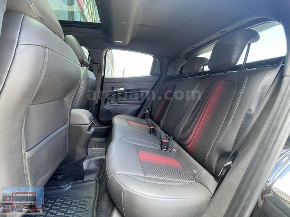 ALFİN ALFA ROMEO 2025 JUNİOR 1.2MHEV SPECİALEPLUS-BOYASIZ-SUNROF