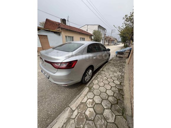 Sahibinden Renault Megane 1.3 TCe Joy 2020 Model 