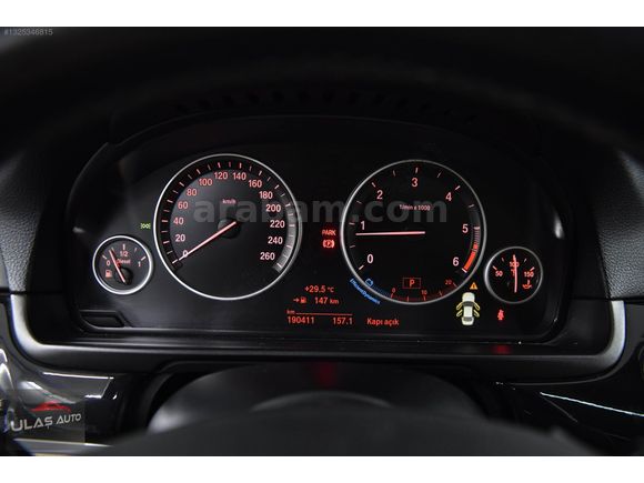 ULAŞ AUTO'DAN 2015 BMW 520D COMFORT HAYALET/GERİG./K.ISITMA