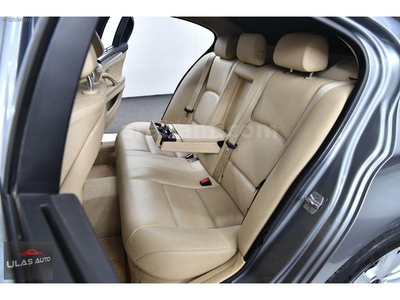 ULAŞ AUTO'DAN 2015 BMW 520D COMFORT HAYALET/GERİG./K.ISITMA