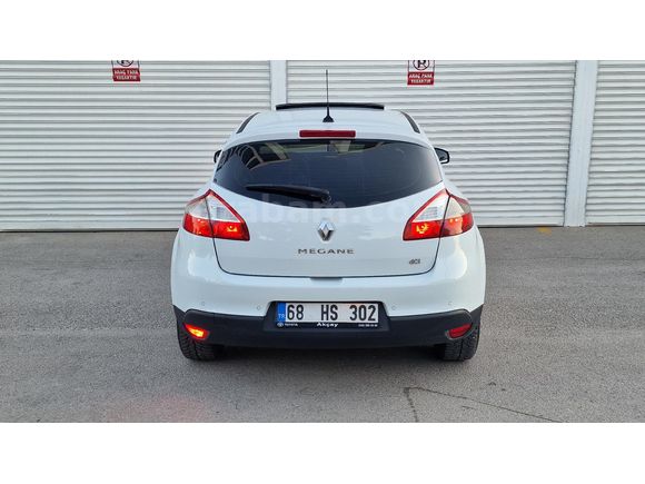 2011 RENAULT MEGANE PRIVILEGE 1.5 dCI 110 PS