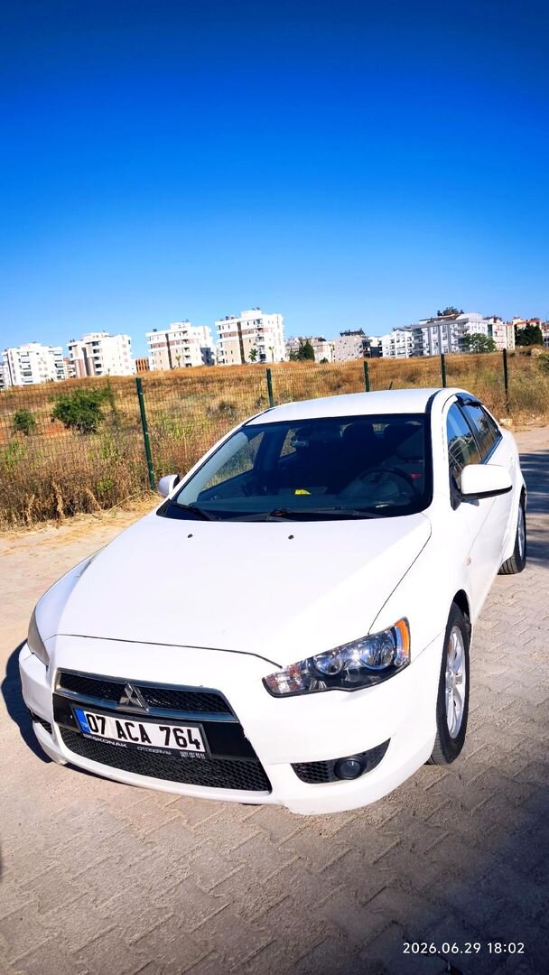 Sahibinden Mitsubishi Lancer 1.6 Invite 2011 Model Tekirdağ 163.000 km Beyaz 2