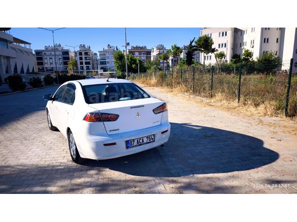 Sahibinden Mitsubishi Lancer 1.6 Invite 2011 Model