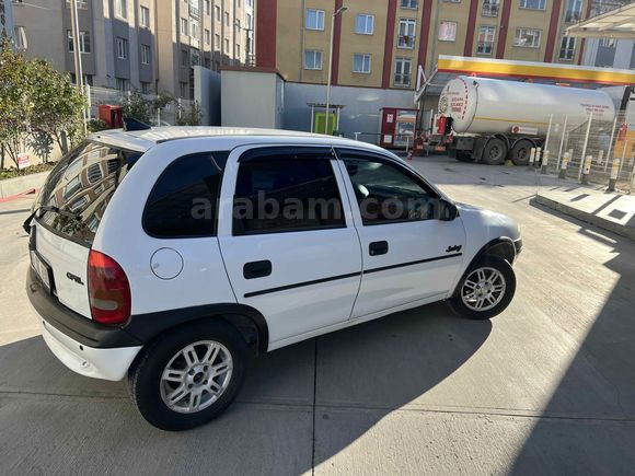 Sahibinden Opel Corsa 1.4 Swing 1997 Model 