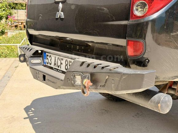 | Gündoğdu | Mitsubishi L200 Full Donanım 5 Cam Vade İmkanı
