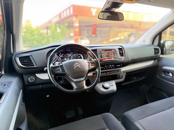 OTOMOBIL RUHSATLI OTOMATIK DÜŞÜK KILOMETRE