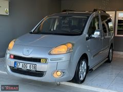 **PEUGEOT PARTNER 1.6 HI TEPEE ZYNİTH CAM TAVAN**