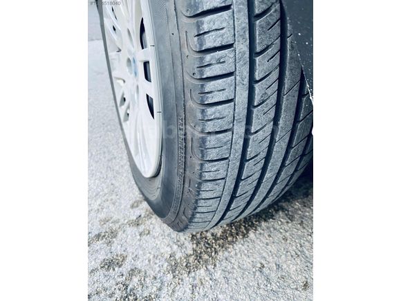 106.000 KM. ÇİFT SÜRGÜ 1.3 Multijet Dynamic