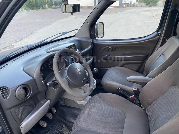 106.000 KM. ÇİFT SÜRGÜ 1.3 Multijet Dynamic