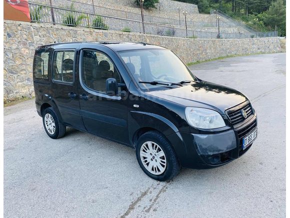 106.000 KM. ÇİFT SÜRGÜ 1.3 Multijet Dynamic