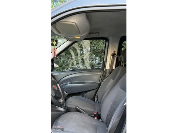 2012 OTOMOBİL RUHSATLI 237 000 km DOBLO
