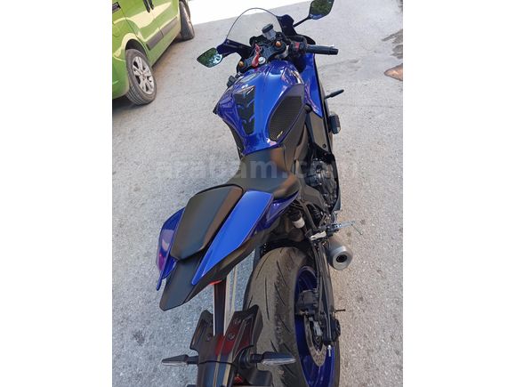 Sahibinden Yamaha R7