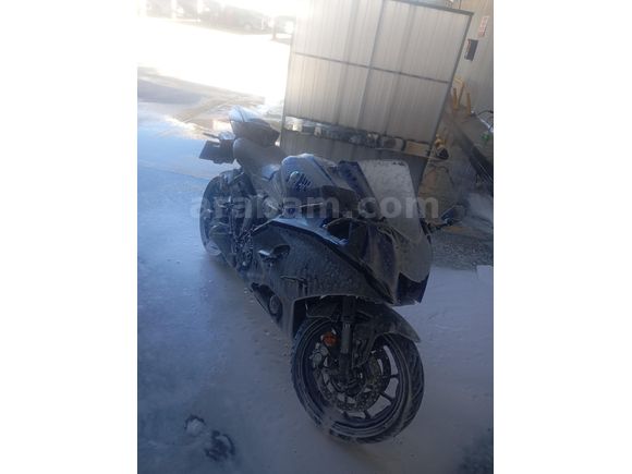 Sahibinden Yamaha R7
