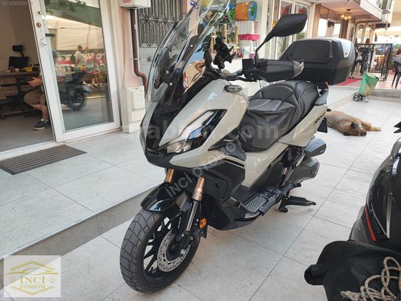 2023 Honda ADV350 Hatasız. 8700 km. Servis bakımlı . Aksesuarli