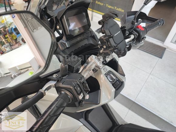 2023 Honda ADV350 Hatasız. 8700 km. Servis bakımlı . Aksesuarli