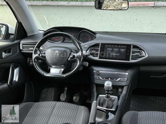 2017 DEĞİŞENSİZ TRAMERSİZ 308 1.2 PureTech 130 HP 125.000 KM