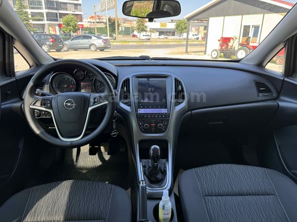 Galeriden Opel Astra 1.6 Edition Plus 2016 Model Balıkesir